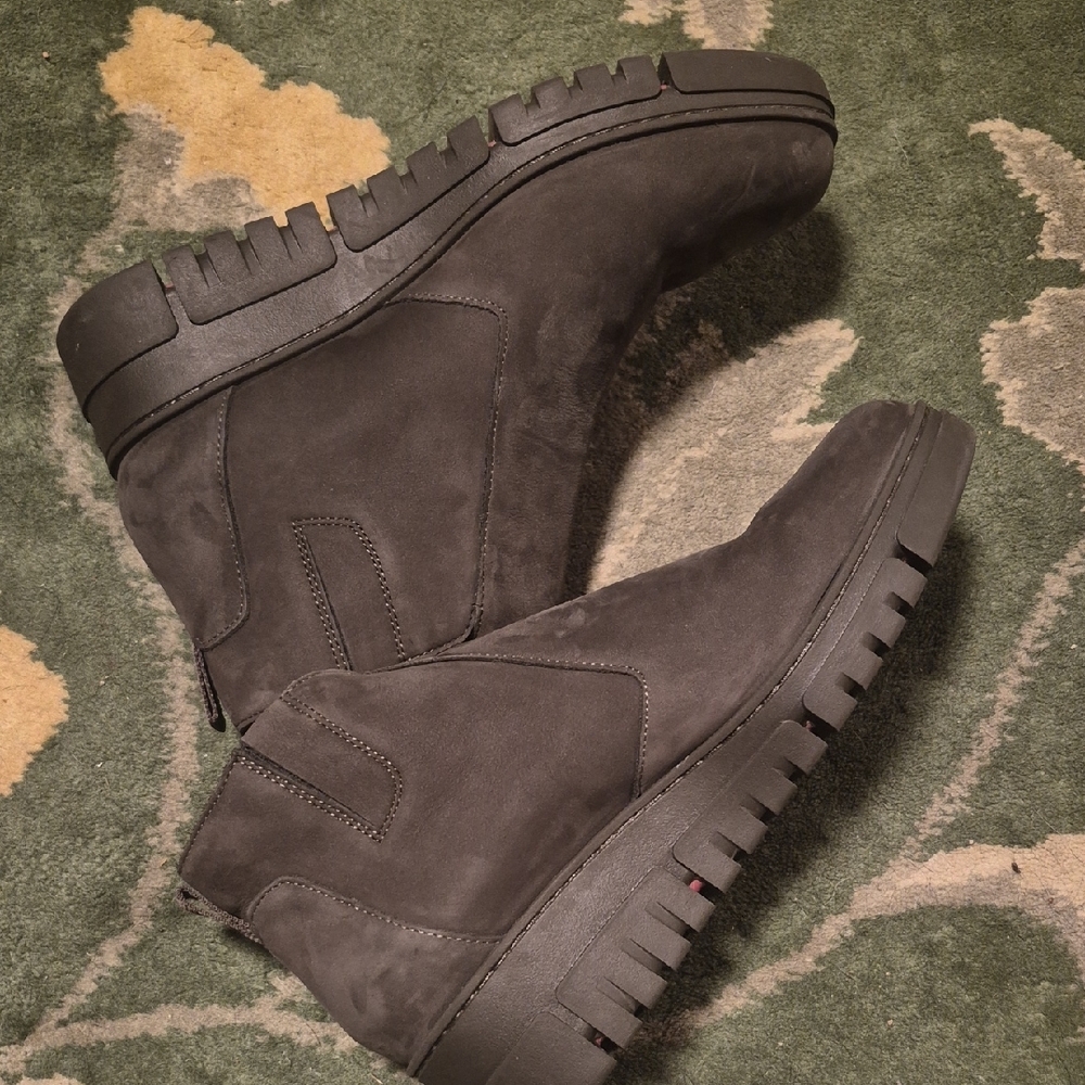 Women's Suede Side-Zip Ankle Boots - Gray - Picture 10 of 13